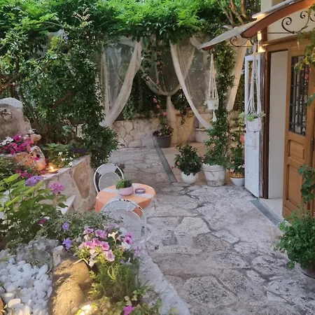 Stella Del Mar Bed and Breakfast